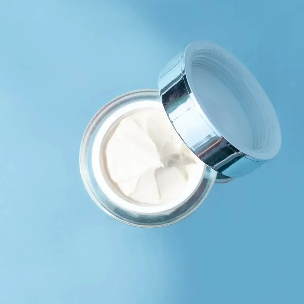 SONÄGE SKINCARE Lumenez Vitamin Rich Crème (BRAND-N EW‎ & SEALED IN BOX!)